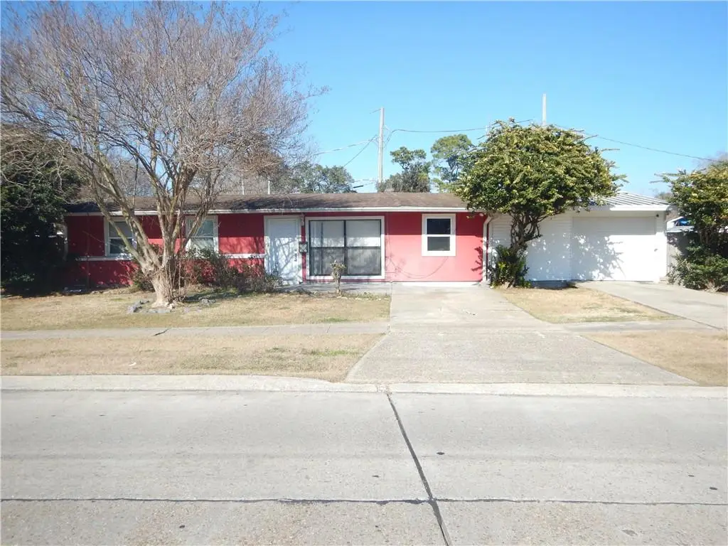 1927 Stumpf Boulevard, Terrytown, LA 70056 - #1