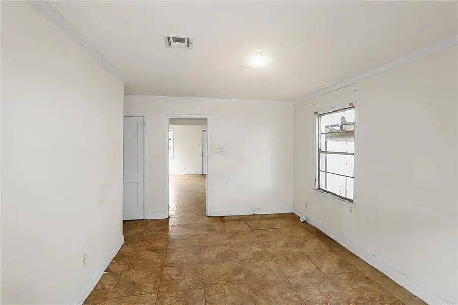 1129 Southlawn Boulevard, New Orleans, LA 70114 - #2