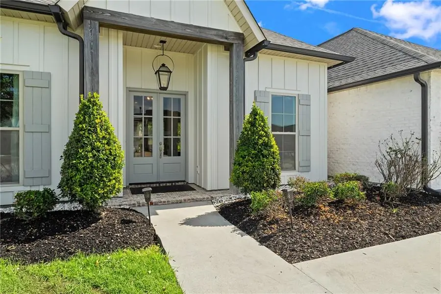 2005 Cypress Bend Lane, Madisonville, LA 70447 - Image #2