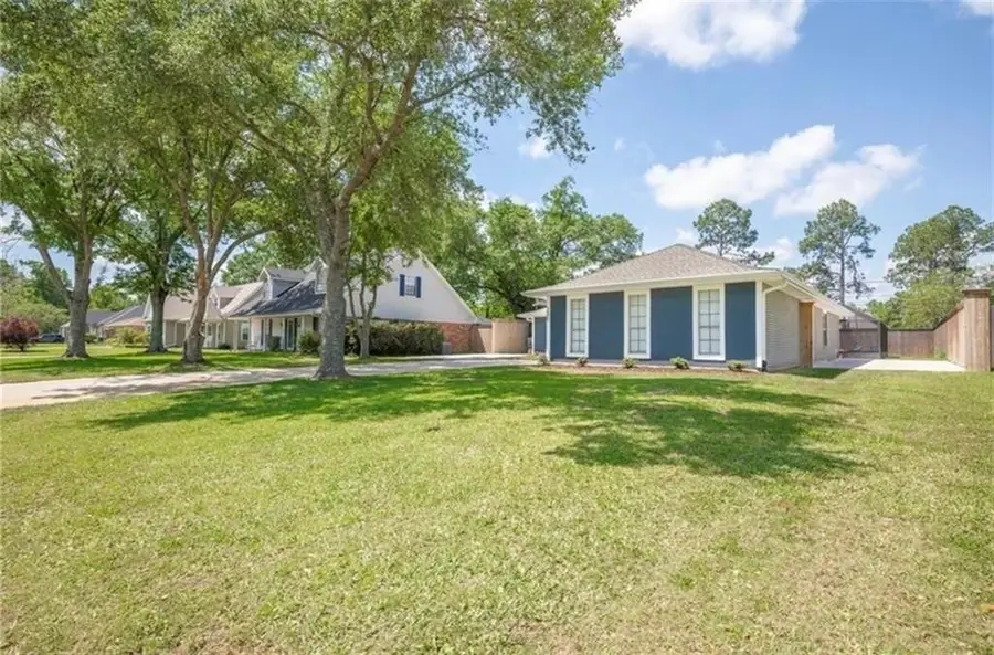 208 Bedford Street, La Place, LA 70068 - #3