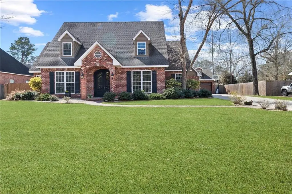 423 River Oaks Drive, Covington, LA 70433 - #1