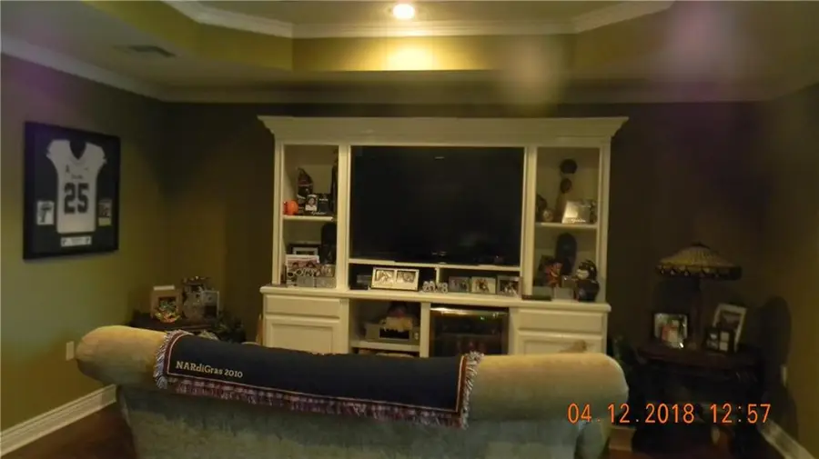 7001 E Tamaron Boulevard, New Orleans, LA 70128 - #3