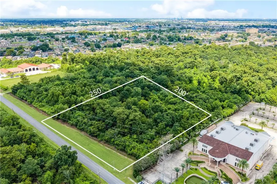 Gretna Boulevard, Harvey, LA 70058 - #3