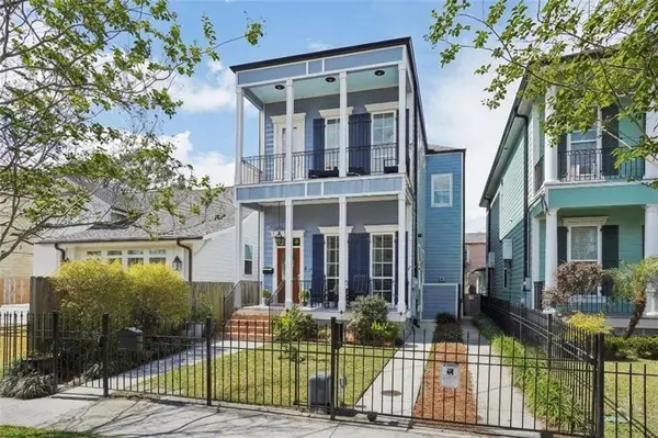 2336 Robert Street, New Orleans, LA 70115