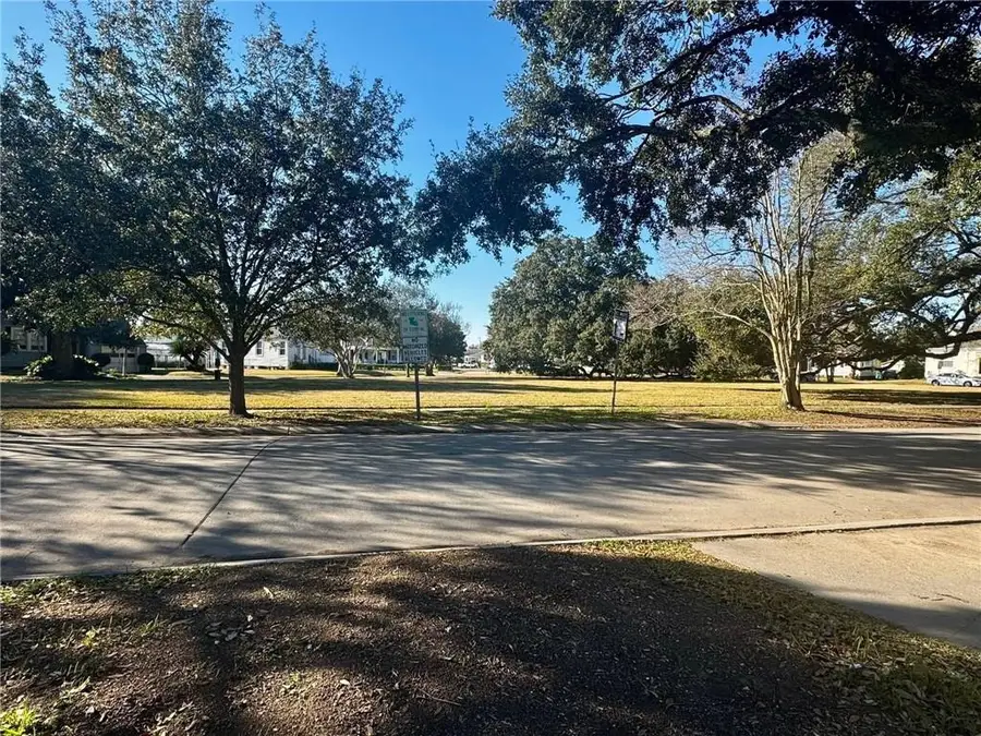 417 Rio Vista Avenue, Jefferson, LA 70121 - #2