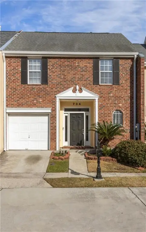 734 Pecan Grove Lane, New Orleans, LA 70121