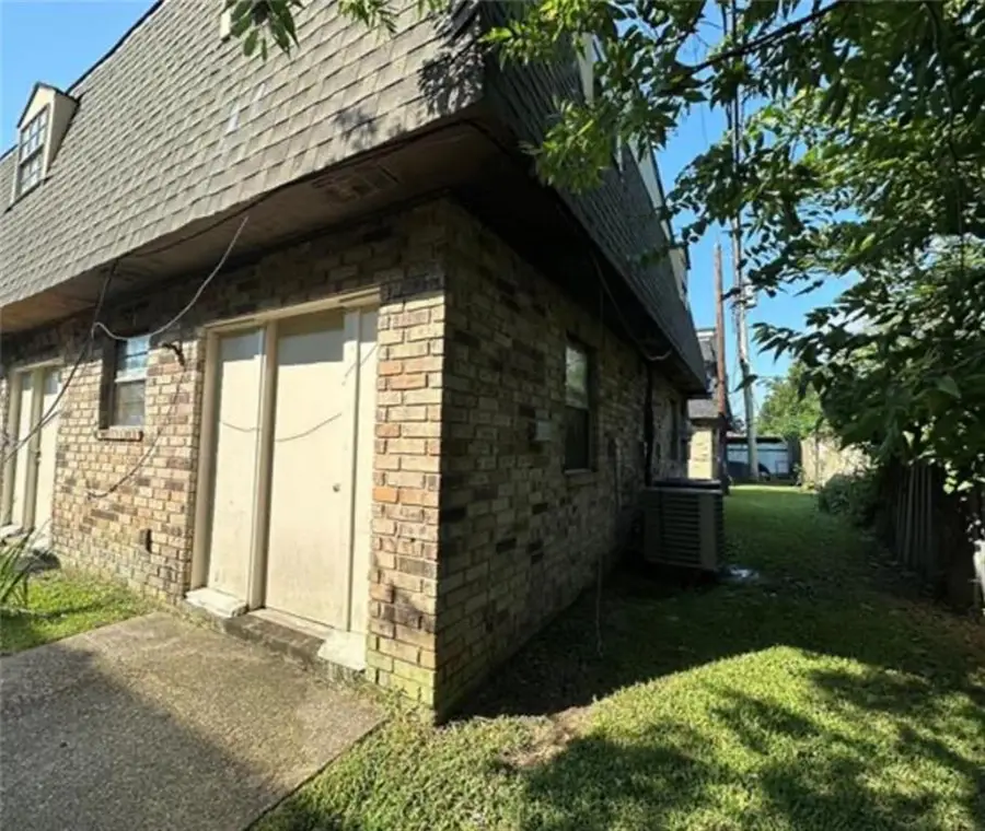 2432 Jamie Court, Violet, LA 70092 - #3