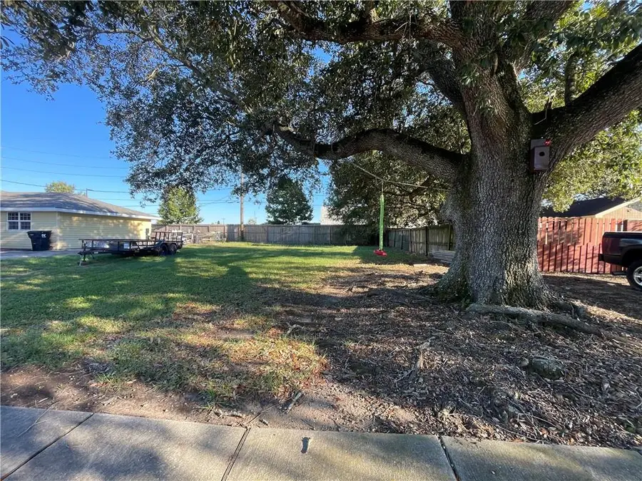 2517 Lawrence Street, Meraux, LA 70075 - #2