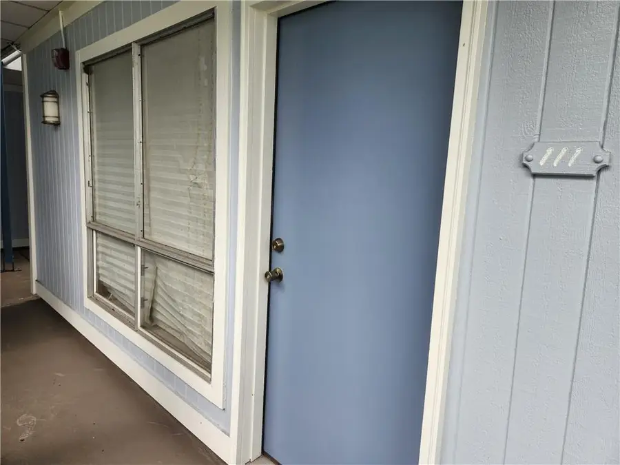 318 Lake Marina Avenue #111, New Orleans, LA 70124 - #2