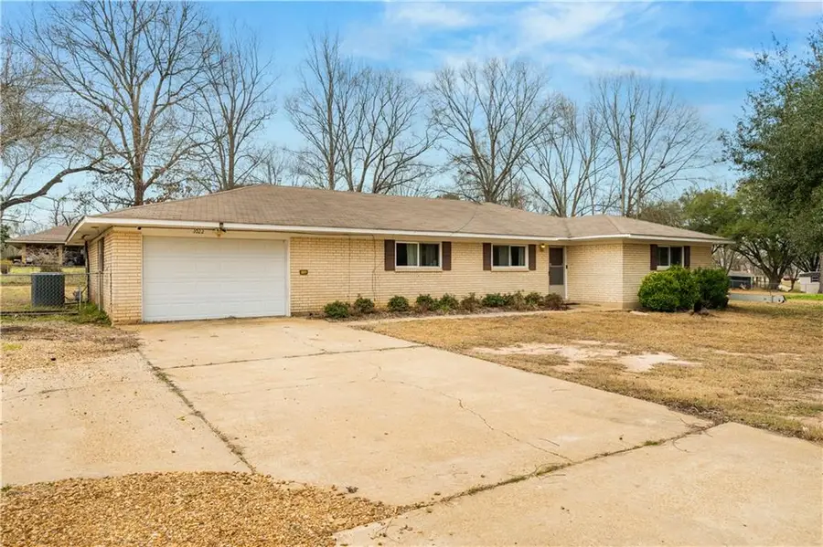 1022 2nd Street, Dry Prong, LA 71423 - #3