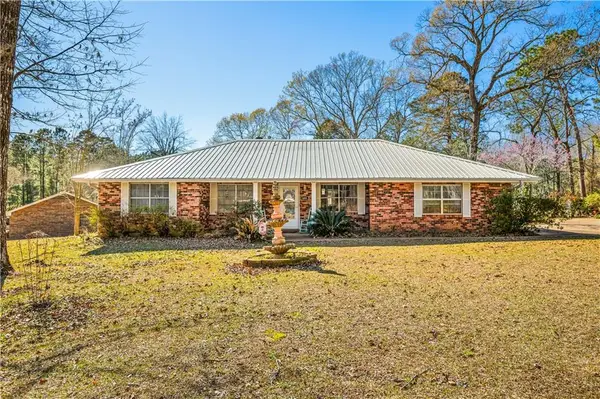 608 Ates Road, Pineville, LA 71360