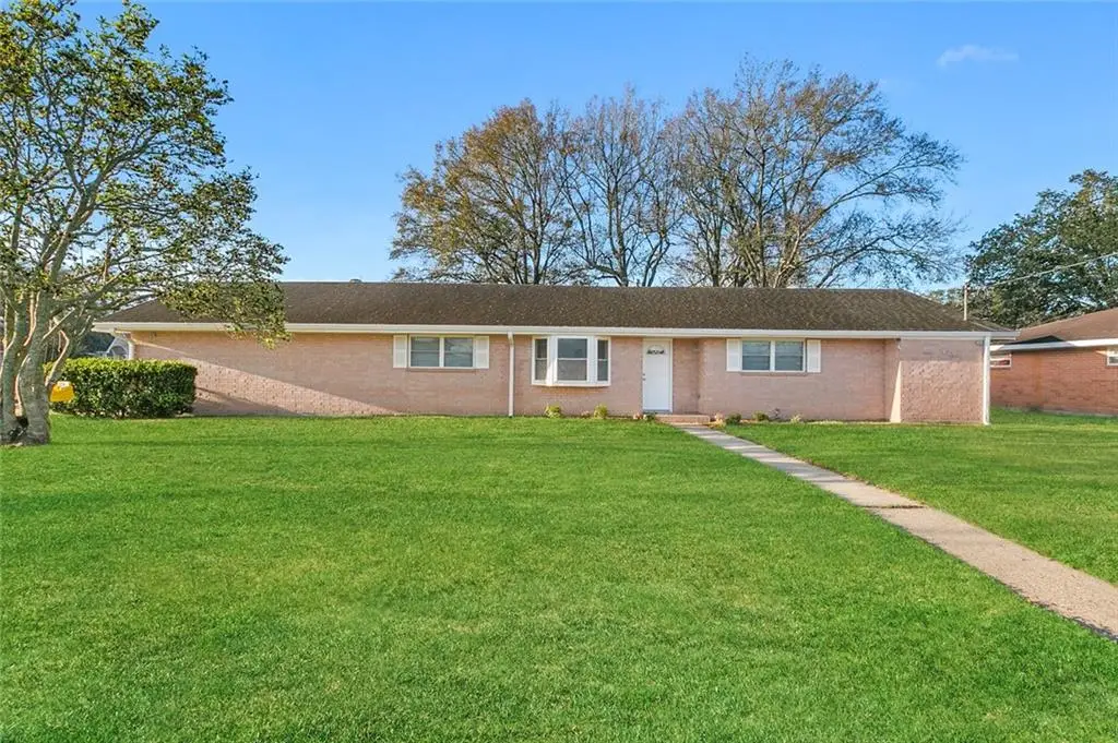 115 Live Oak Drive, Belle Chasse, LA 70037 - #1