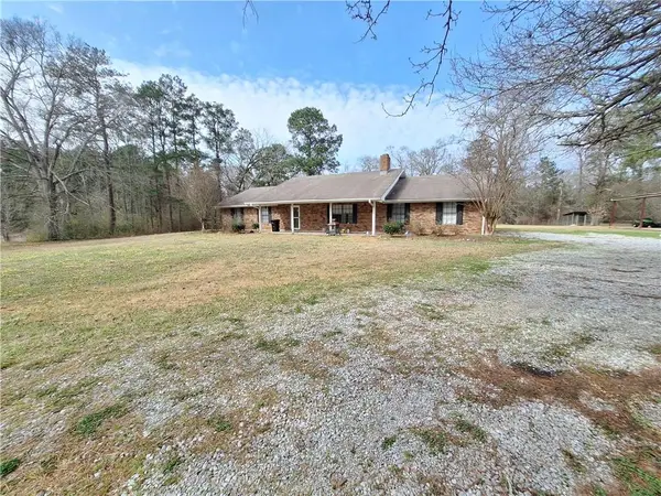 208 E Meade Road, Pollock, LA 71467