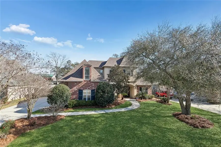 27 Bretton Way, Mandeville, LA 70471 - #2