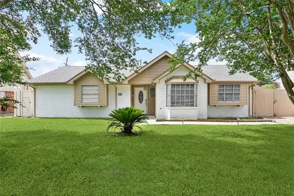 2140 Carol Sue Avenue, Terrytown, LA 70056