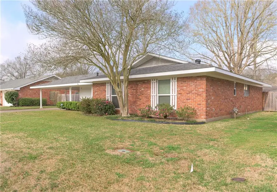 4916 Bluebird Lane, Alexandria, LA 71303 - #3