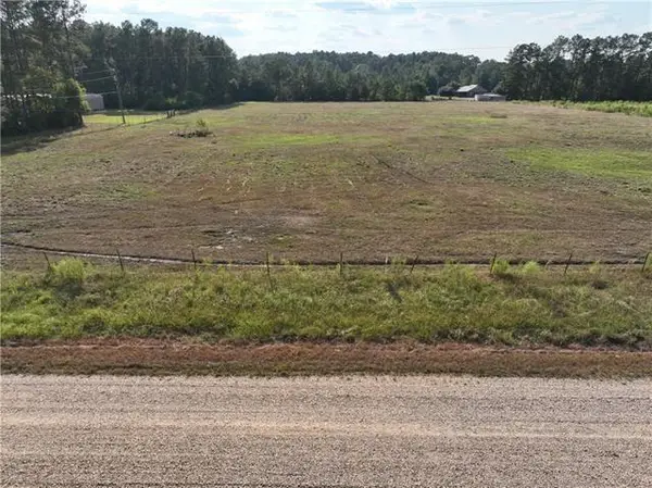 TW-1A2B Karli Lane, Albany, LA 70711