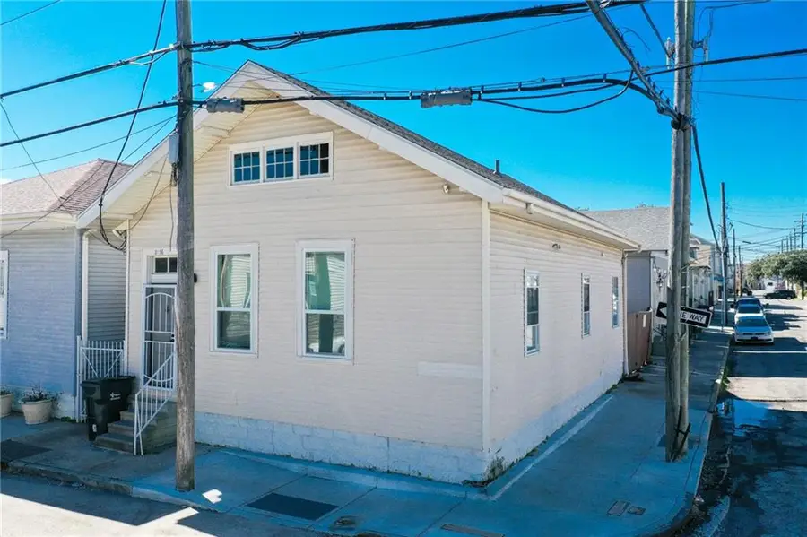 2136 Toledano Street, New Orleans, LA 70115 - #2