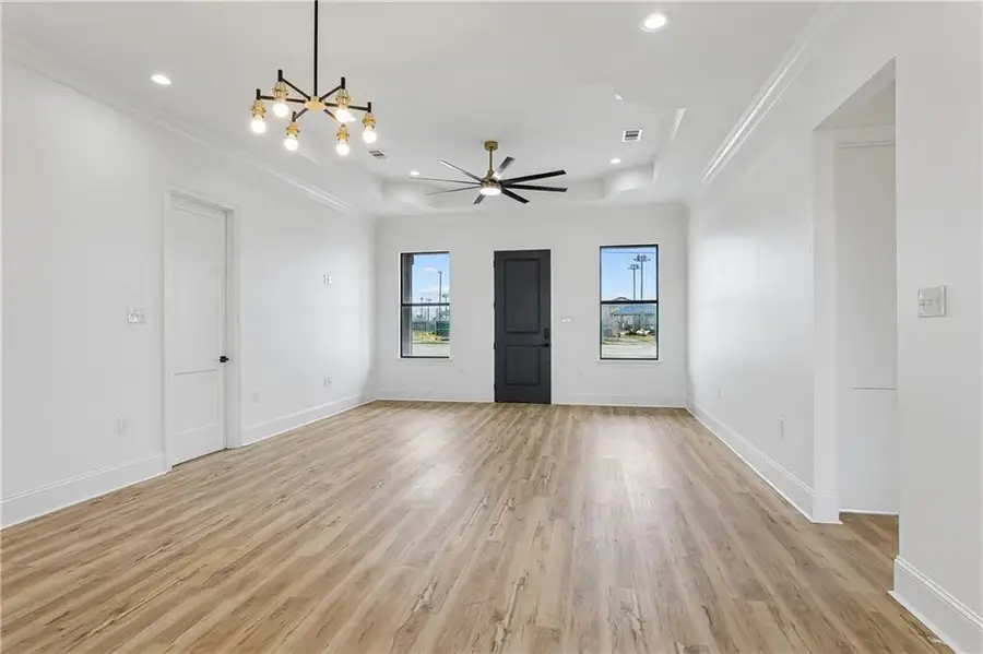 3913 Volpe Drive, Chalmette, LA 70043 - #2