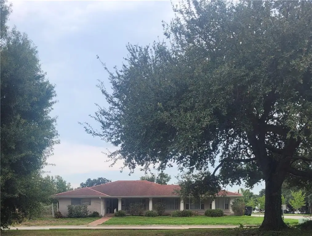 6201 Paris Avenue, New Orleans, LA 70122 - #1