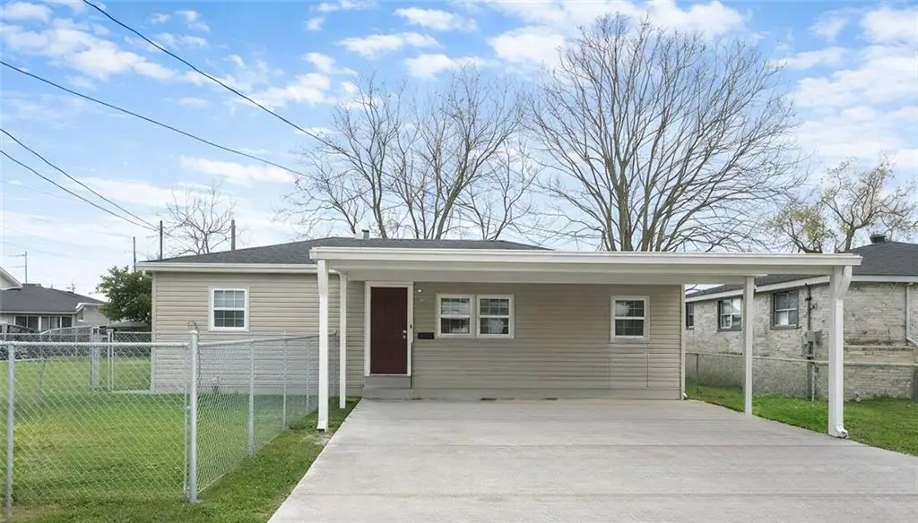 644 10th Street, Westwego, LA 70094 - #1