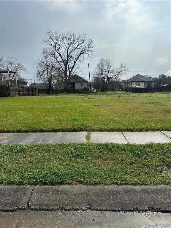 1709 Center Street, Arabi, LA 70032