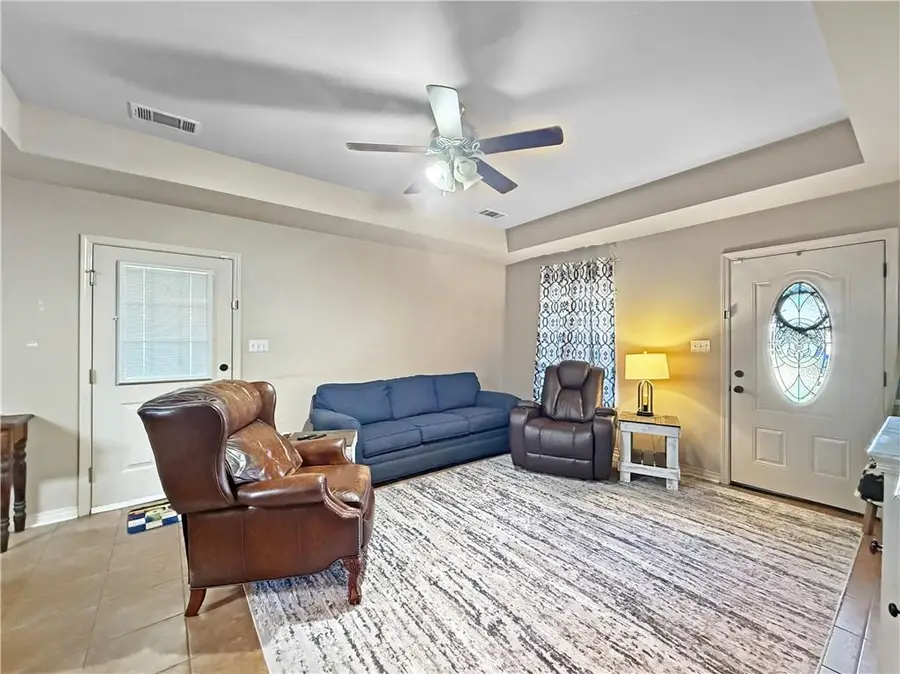 218 S Park Circle, Ponchatoula, LA 70454 - #3