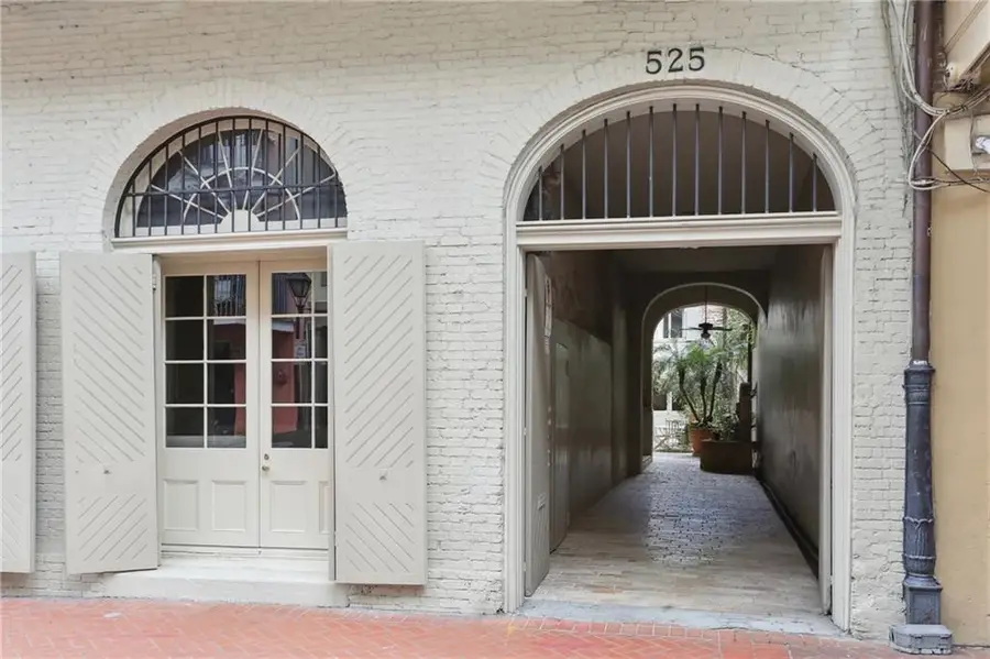 525 St. Louis Street, New Orleans, LA 70130 - #2