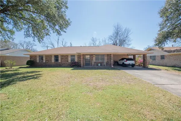 3828 Howard Street, Alexandria, LA 71302