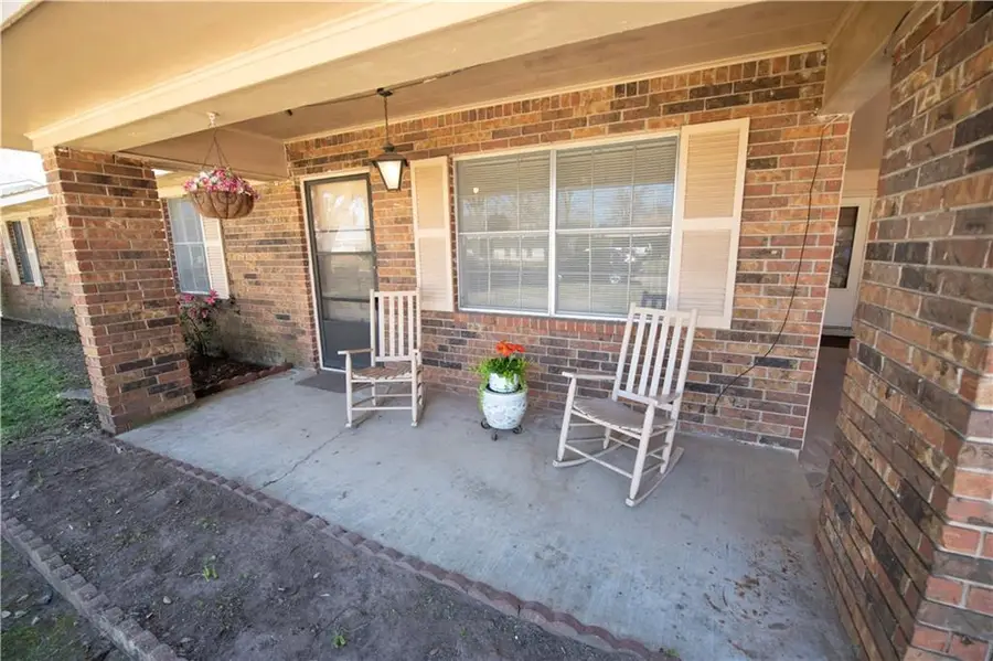 3828 Howard Street, Alexandria, LA 71302 - #3