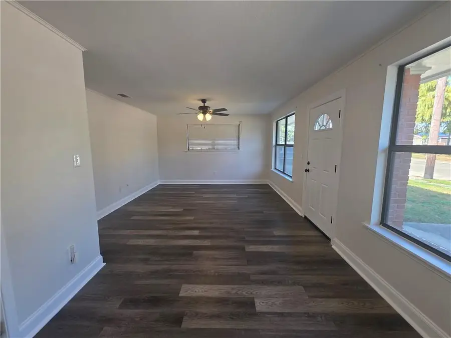 3906 Paris Avenue, New Orleans, LA 70122 - #3