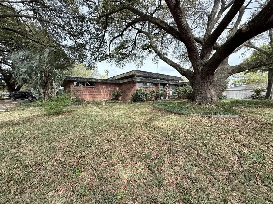 1255 Lancaster Drive, Alexandria, LA 71303 - #2