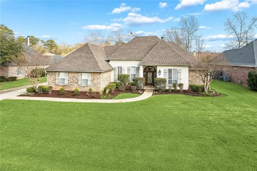 537 Evergreen Drive, Mandeville, LA 70448 - #2