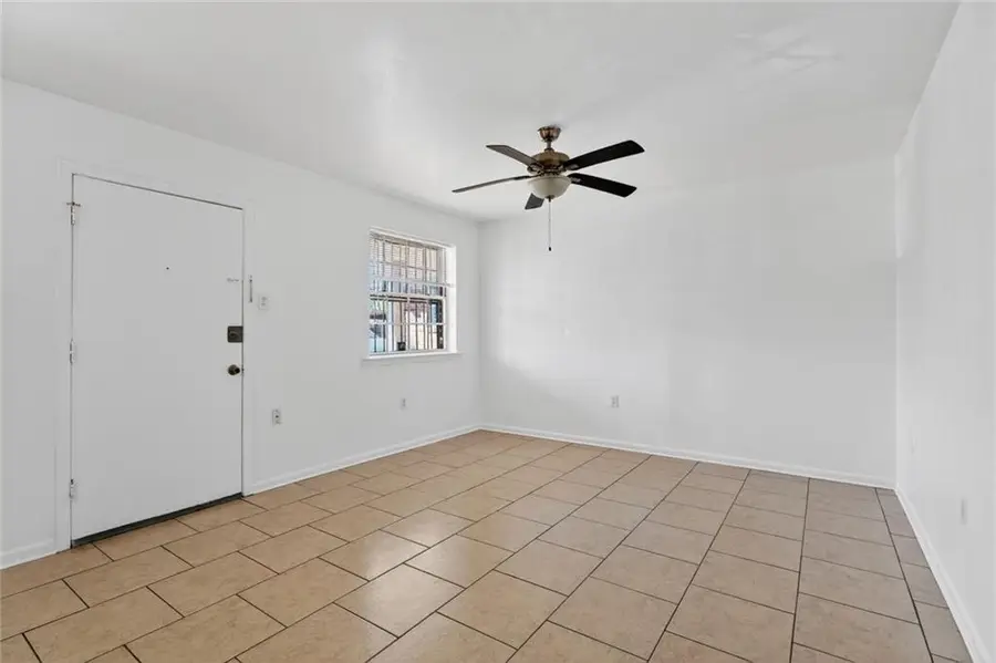 2029 Whitney Avenue, Gretna, LA 70056 - #3