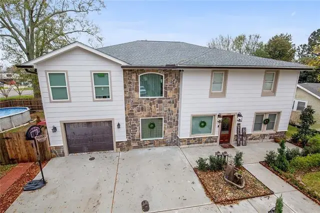 181 Berkley Avenue, Harahan, LA 70123 - #2