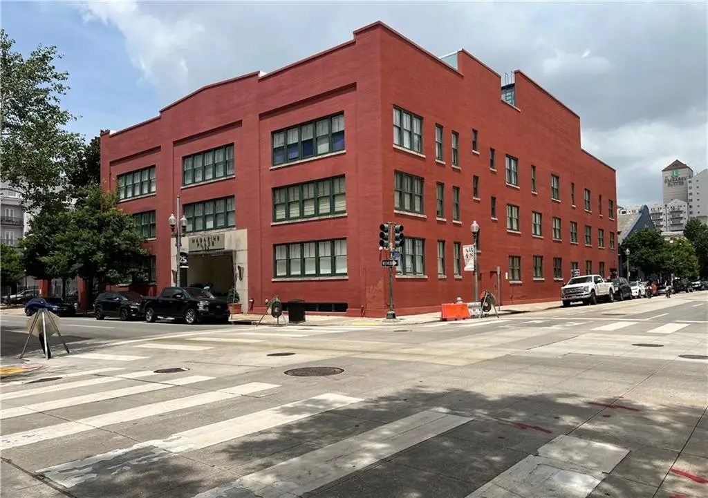 760 Magazine Street #111, New Orleans, LA 70130 - #1