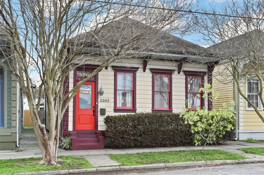2205 Valence Street, New Orleans, LA 70115 - #2