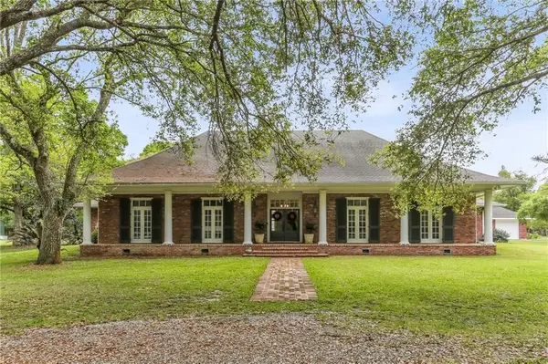 421 Starling Drive, Slidell, LA 70461
