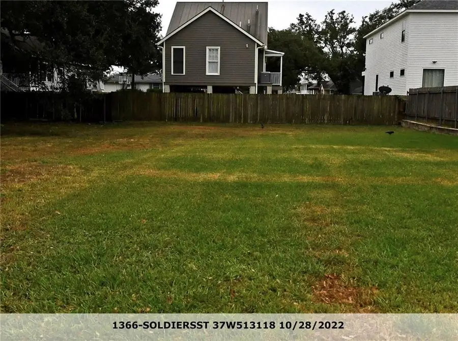 1366 Soldiers Street, New Orleans, LA 70122 - #3