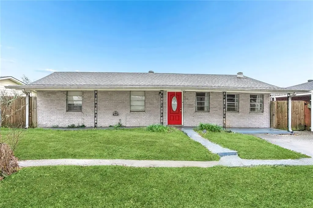 905 N Claiborne Parkway, Westwego, LA 70094 - #1