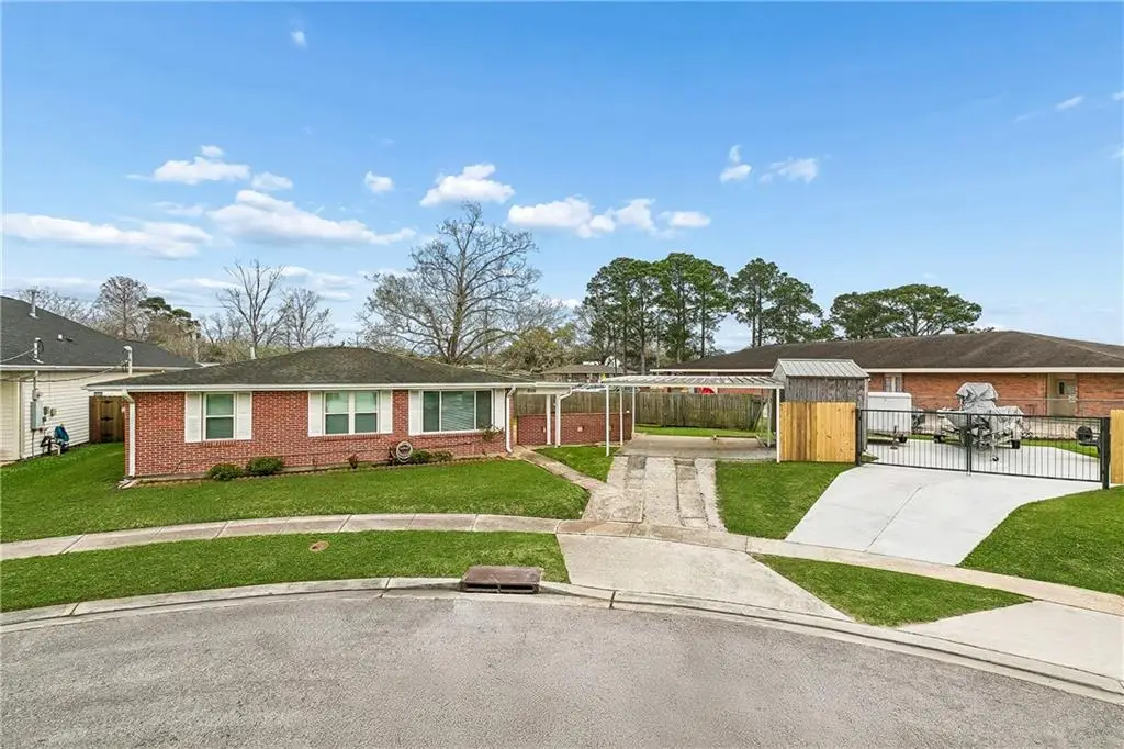 8901 Inez Drive, River Ridge, LA 70123 - #1