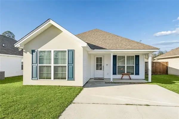 1523 Penrose Street, Mandeville, LA 70448