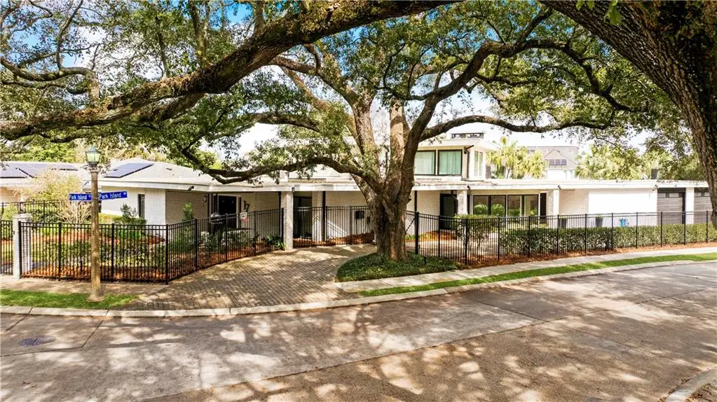 17 Park Island Drive, New Orleans, LA 70122 - #1