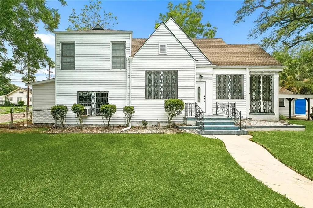 2410 Gentilly Boulevard, New Orleans, LA 70122 - #1