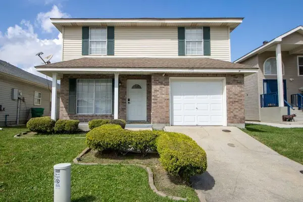 1928 Lac La Belle Drive, Harvey, LA 70058