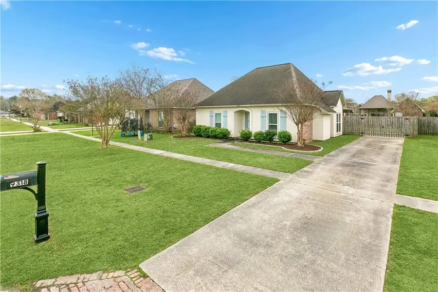 9318 Rue De Benoit, Denham Springs, LA 70706 - #2