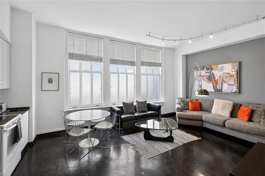 334 Carondelet Street #302, New Orleans, LA 70130 - #3