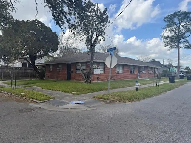 5335 Burgundy Street, New Orleans, LA 70117 - #1