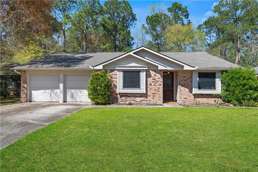 208 N Queens Drive, Slidell, LA 70458 - #1