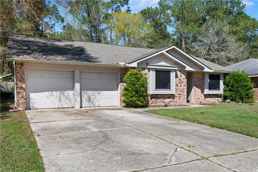 208 N Queens Drive, Slidell, LA 70458 - #2